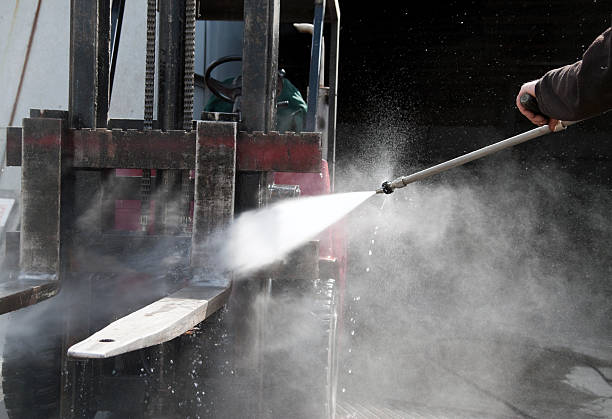 Best Factory Floor Cleaning  in Franklin, NH